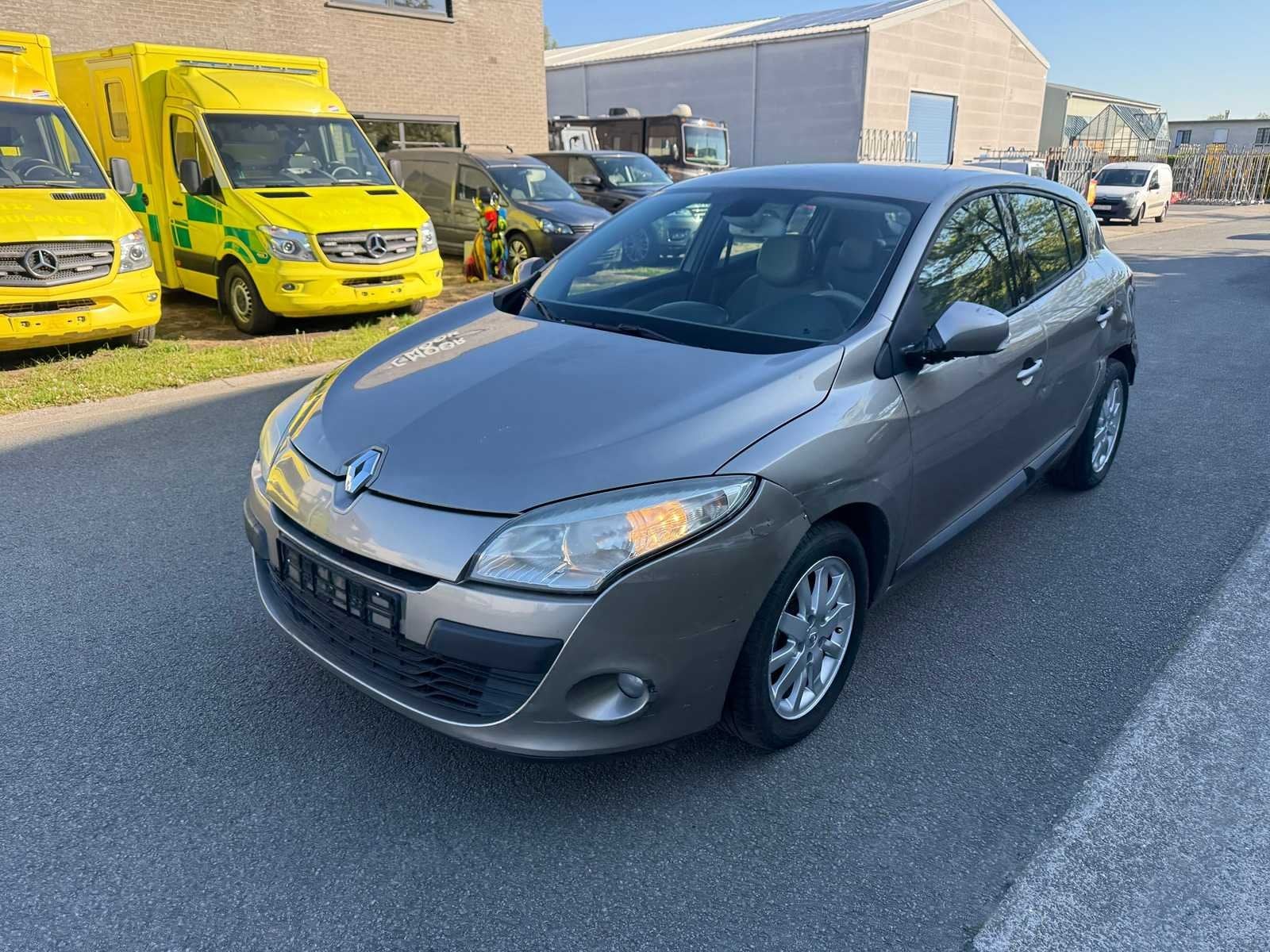 RENAULT - 2009 - MEGANE - Berline - Voiture, Achat, Entreprise, Boîte manuelle, Autre carrosserie