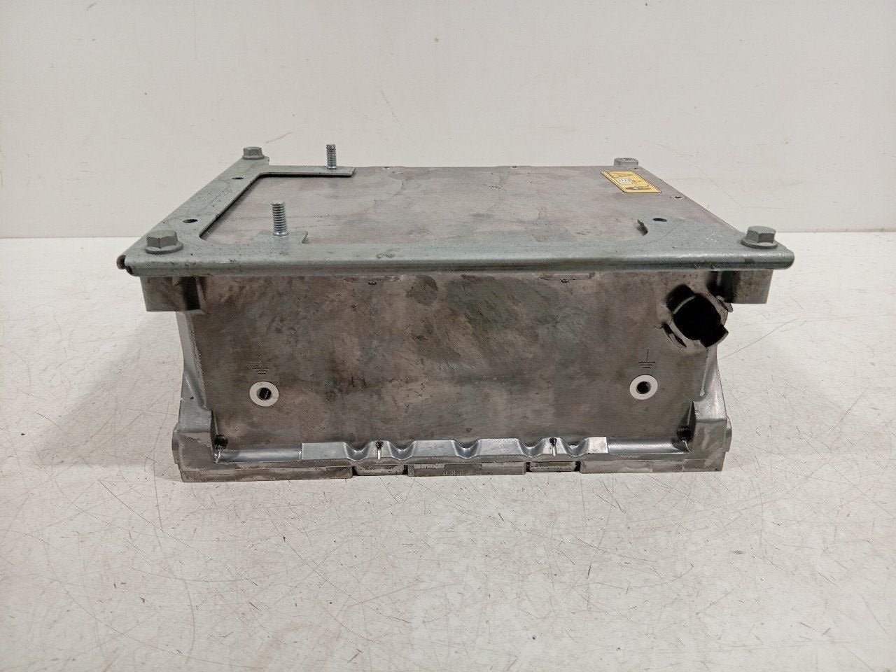 Acculader Mercedes-Benz C-Klasse, Onderdelen@venauto.nl, Van der Ven Autorecycling B.V., Gebruikt, Ettenseweg 76, 4706 PB Roosendaal, The Netherlands