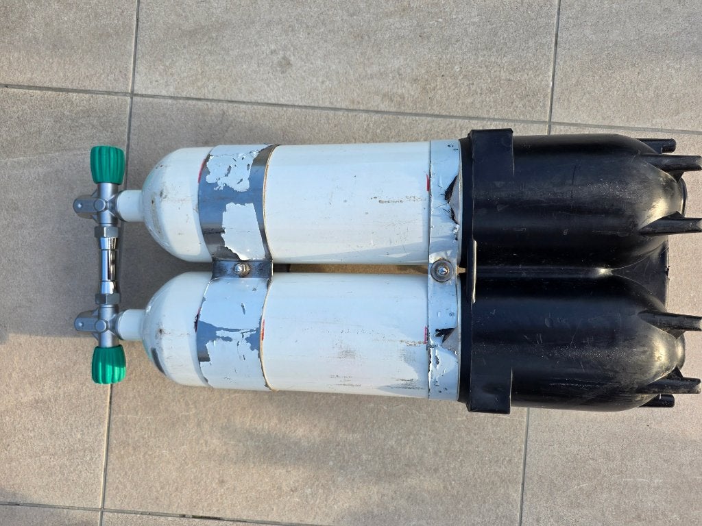 Stalen Dubbelset bi 7L x 2 (300 bar) met M26 Nitrox-kranen, Watersport en Boten, Ophalen, Gebruikt, Duikfles