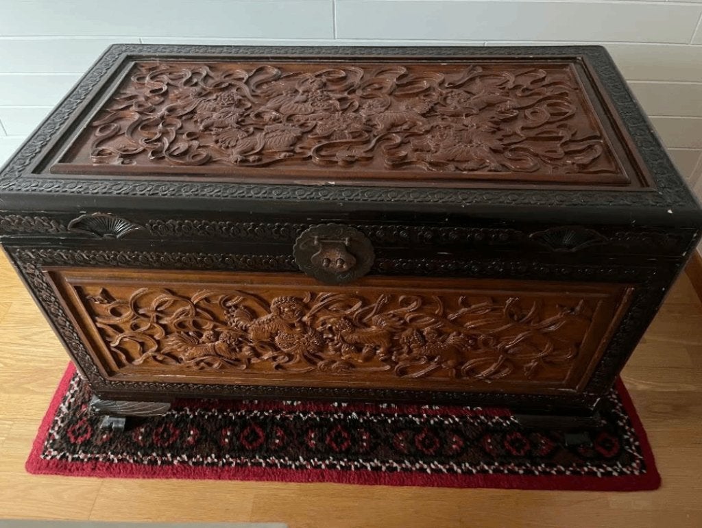 Chinese handgesneden opbergkoffer met slot, Ophalen
