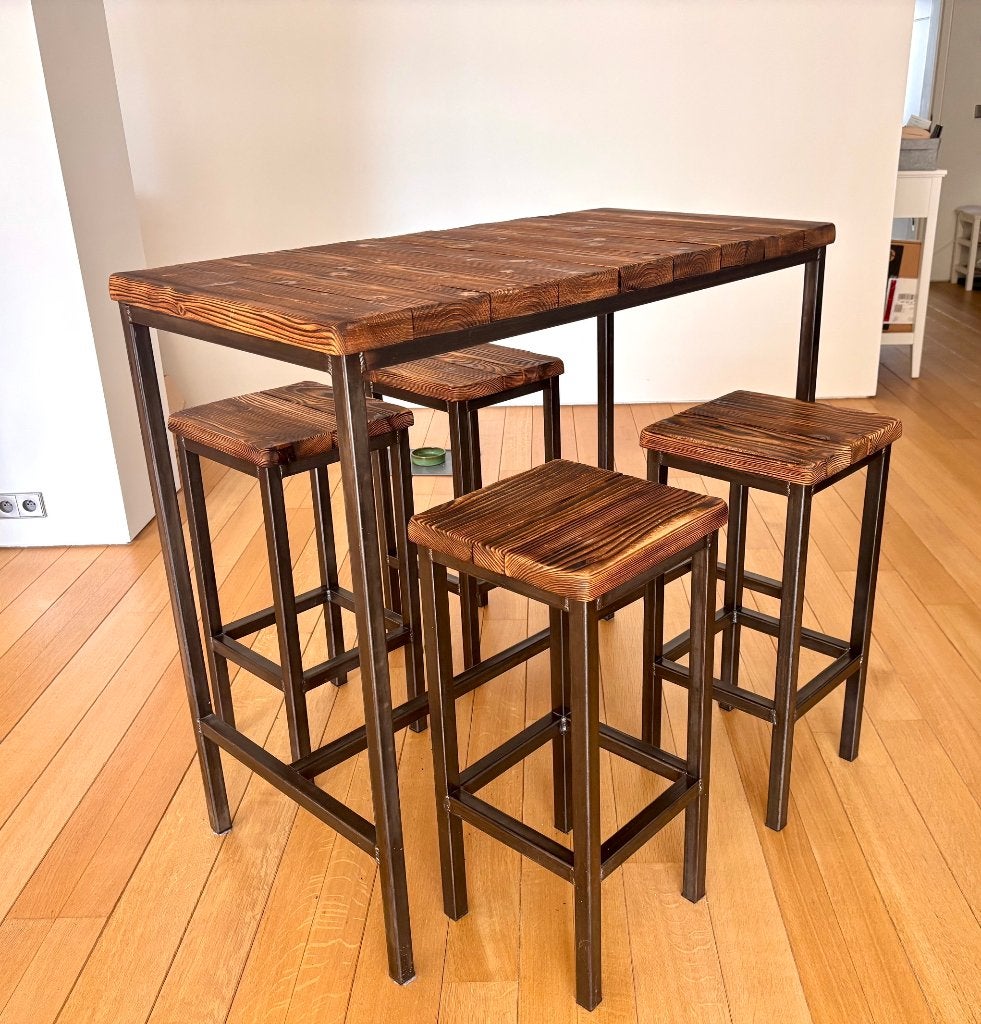 Table haute CHYRKA  + 4 tabourets – bois & métal, fait main, Enlèvement, Utilisé