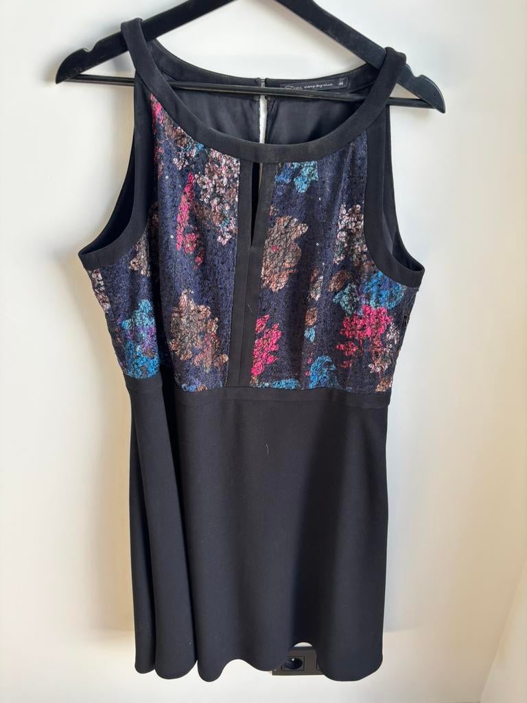 Steps jurk maat 44, Kleding | Dames, Jurken, Zwart, Maat 42/44 (L), Ophalen of Verzenden, Zo goed als nieuw