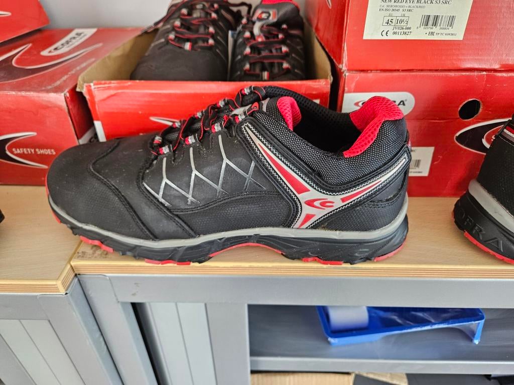 chaussures de sécurité, Enlèvement