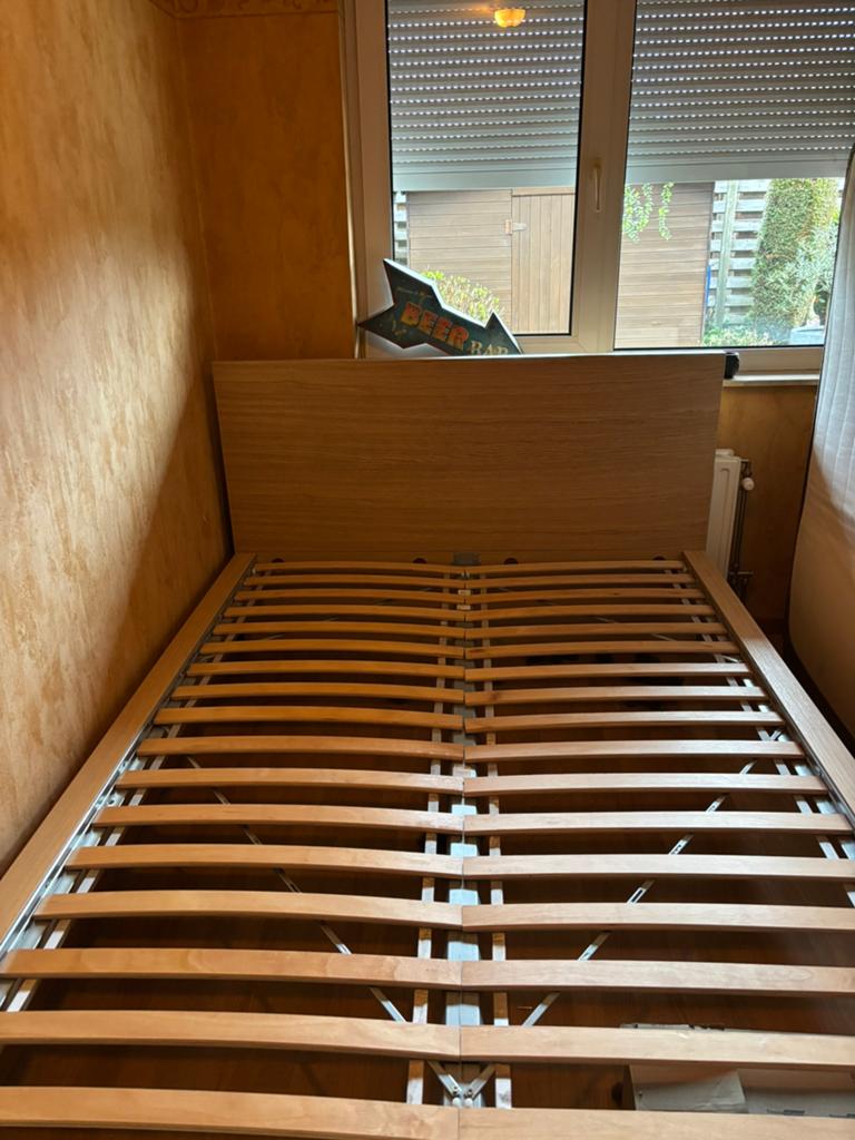 Zeer net 2 persoons bed, Ophalen, Zo goed als nieuw