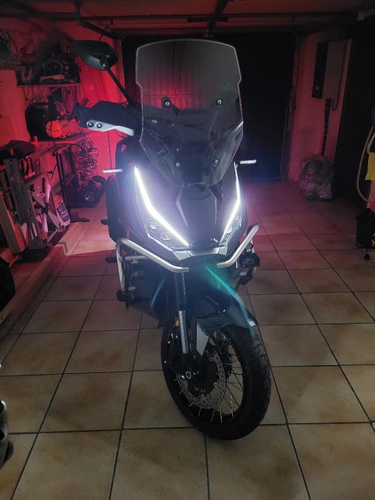 Scooteur Zontes 368G noir, Motoren, Ophalen, 1 cilinder, 12 t/m 35 kW