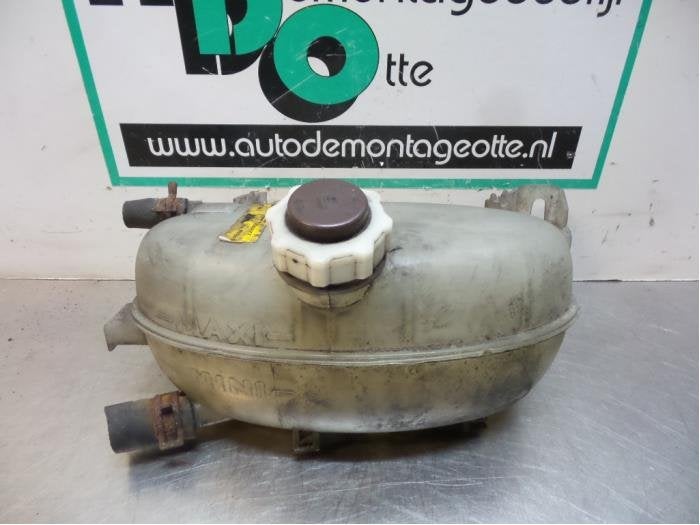 Réservoir d'expansion d'un Opel Movano (Movano 00-), Autos : Pièces & Accessoires, Autres pièces automobiles, Opel, Utilisé, 3 mois de garantie