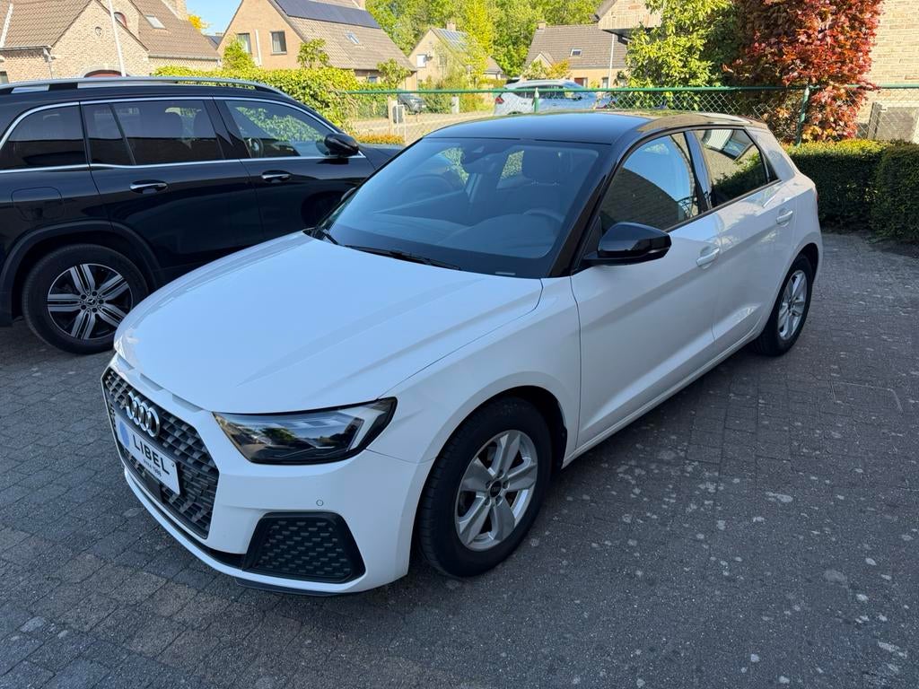 Audi A1 02/2025 1.0 TFSi 17DKM Automaat, Auto's, Audi, Bedrijf, Te koop, A1, Benzine, Euro 6, Stadsauto, 5 deurs, Automaat, Wit