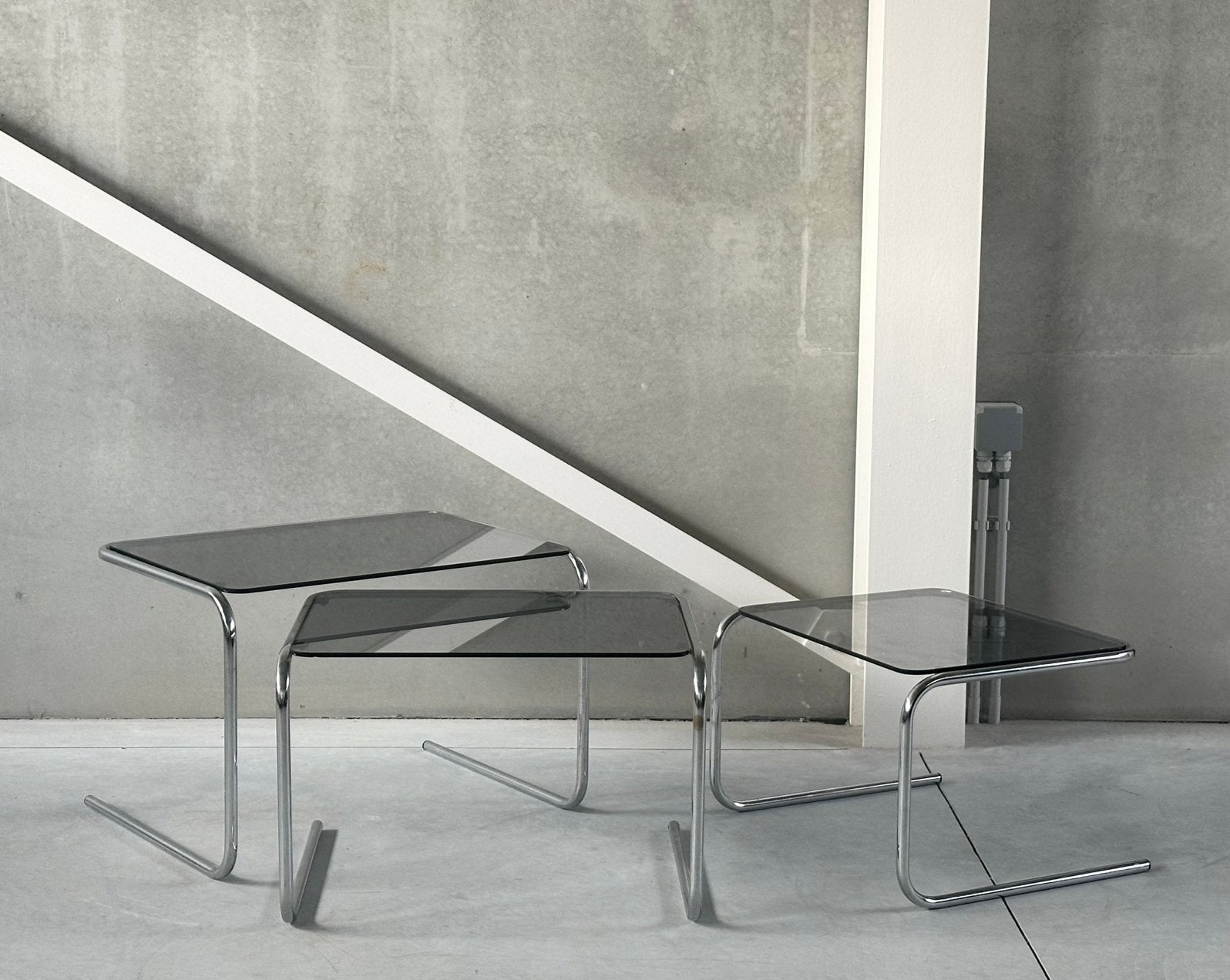 Vintage buisframe sidetable’s 1980s, Enlèvement