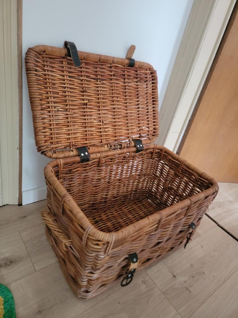 Rieten man, Hobby en Vrije tijd, Picknickmanden, Ophalen