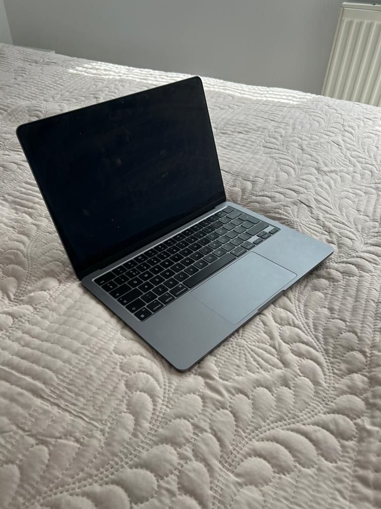 Macbook air m2 ALLEEN PAAR MAANDEN GEBRUIKT, Ophalen, 13 inch, 8 GB, Zo goed als nieuw