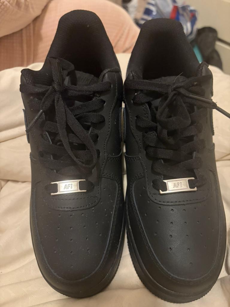 Schoenen niks zwart air force, Neuf, Enlèvement ou Envoi, Chaussures à lacets, Noir