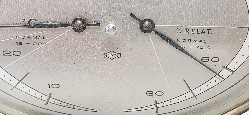 Vintage Barometer Thermometer, SUNDO., Ophalen of Verzenden, Zo goed als nieuw, Weerstation