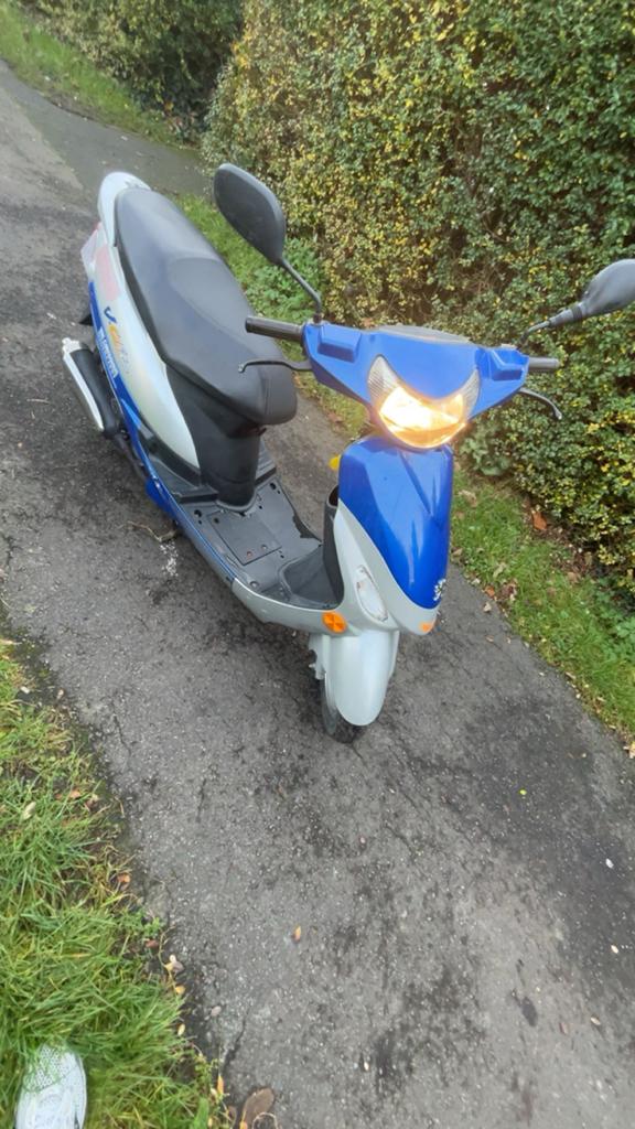 Scooter in goede algemene staat, rijdt erg goed., Fietsen en Brommers, Scooters | Peugeot, Ophalen, Gebruikt, Overige modellen