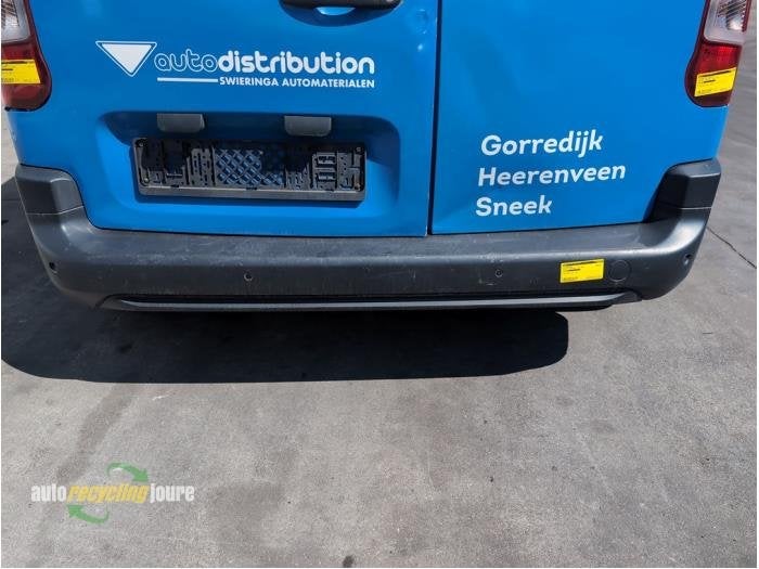 Achterbumper van een Peugeot Partner, Auto-onderdelen, Gebruikt, -, -, Bumper