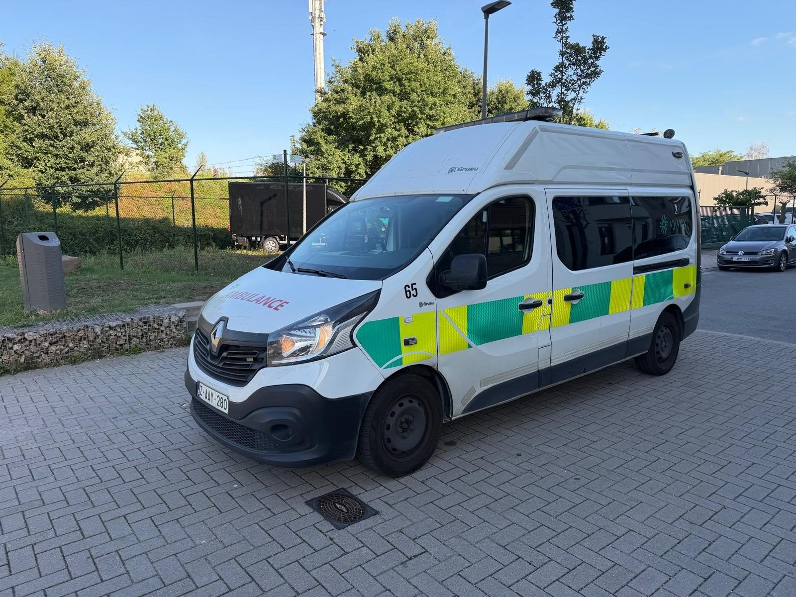 AMBULANCE RENAULT TRAFIC 1.6TDCI 2018 390000KM AC EURO6B, Achat, Particulier, Tissu, 16 cm³