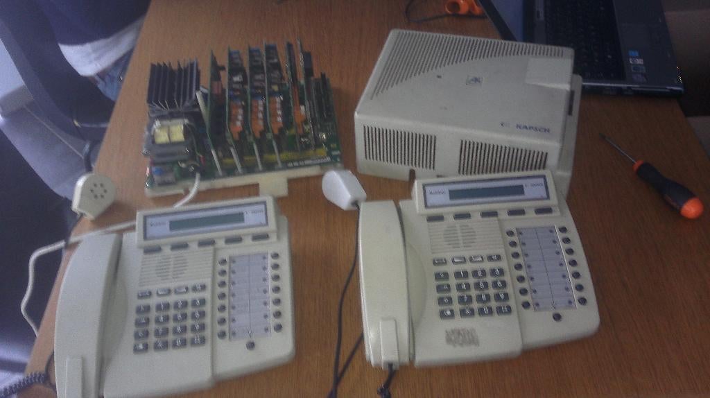 Telefoon centrale, Telecommunicatie, Telefooncentrales, Ophalen, Gebruikt, ISDN-centrale