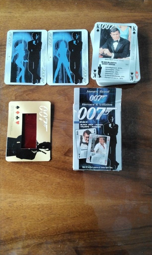 cartes à jouer James Bond, Enlèvement, Carte(s) à jouer