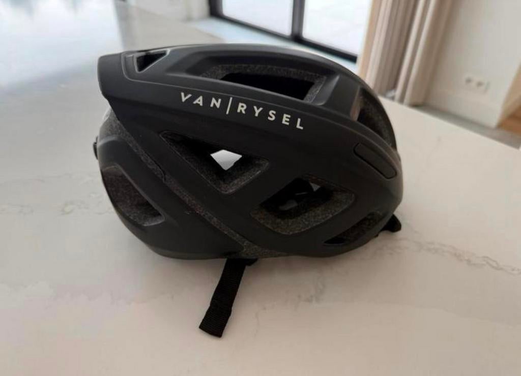Van Rysel Fietshelm, Ophalen, Zo goed als nieuw