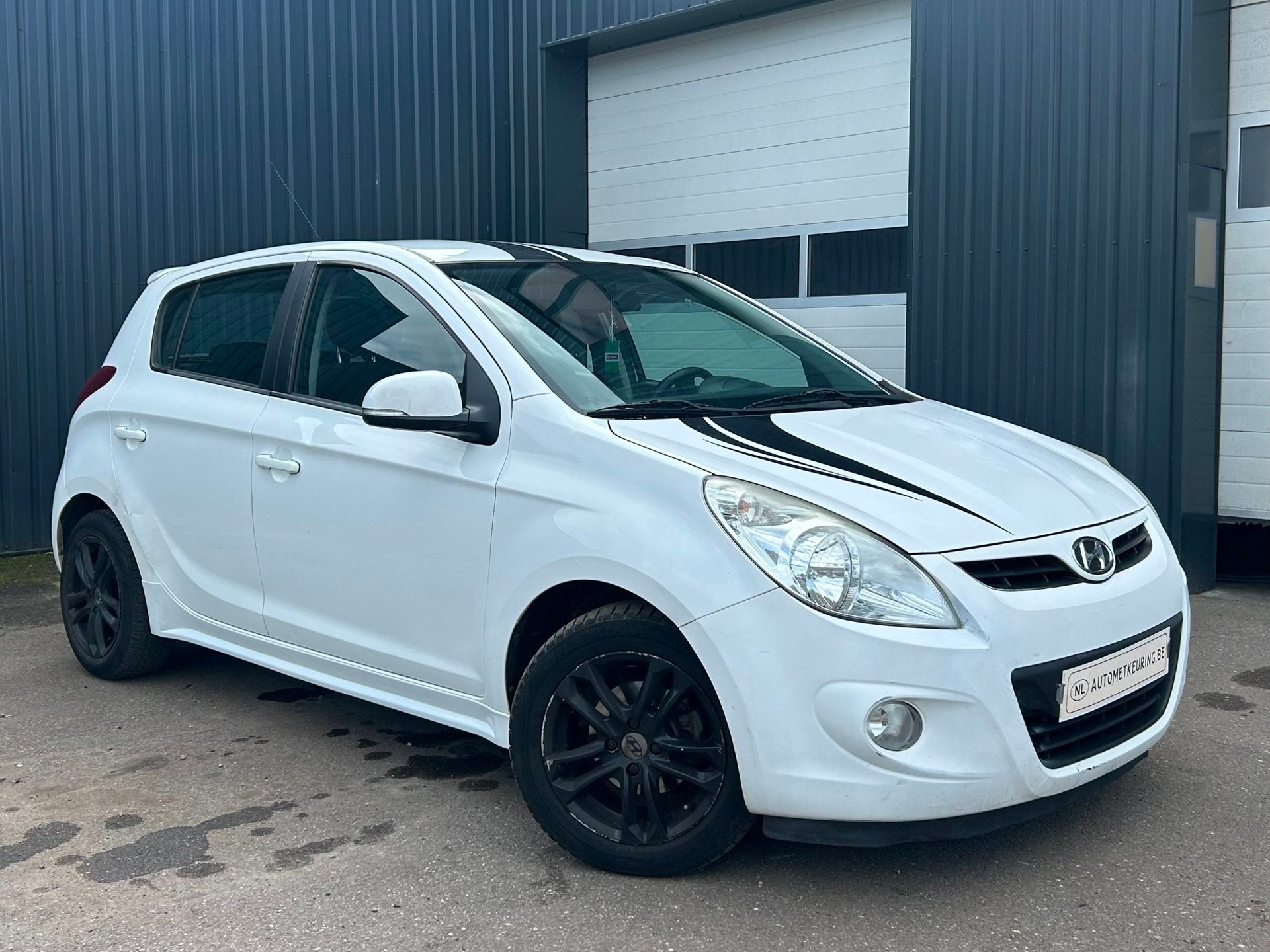 Hyundai i20 Wave 1.4 CRDi i-Motion Euro 5, Achat, 90 ch, Entreprise, Boîte manuelle
