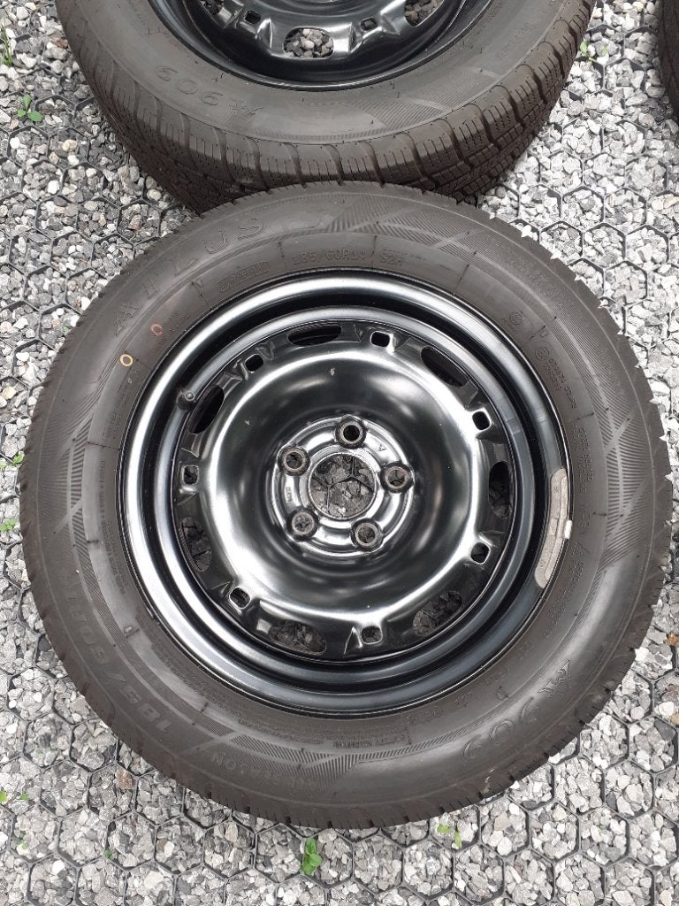 auto met volledige wielen, Auto-onderdelen, Banden en Velgen, Overig, 14 inch, Gebruikt, Banden en Velgen