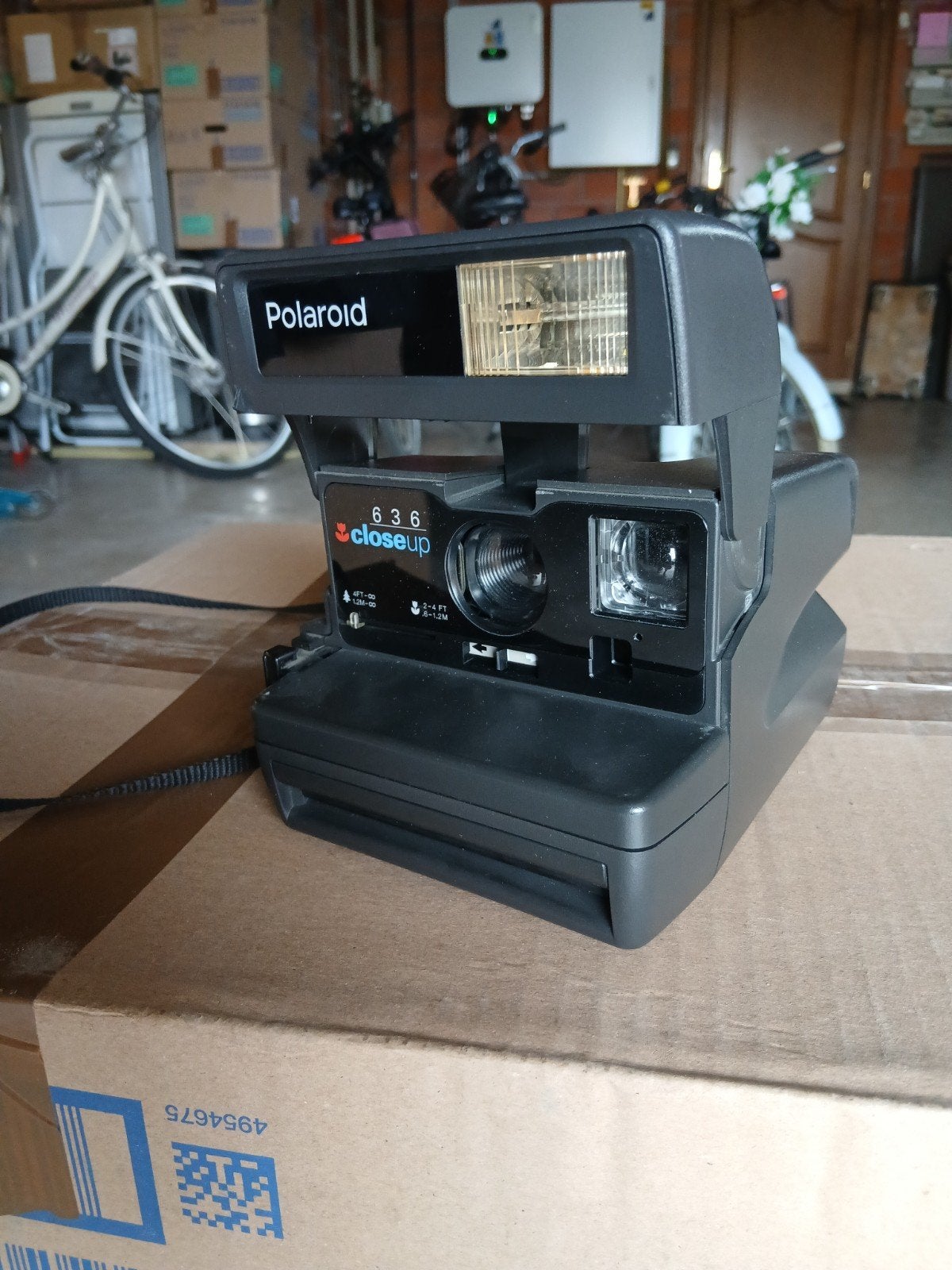 Polaroid 636 close up camera, Enlèvement