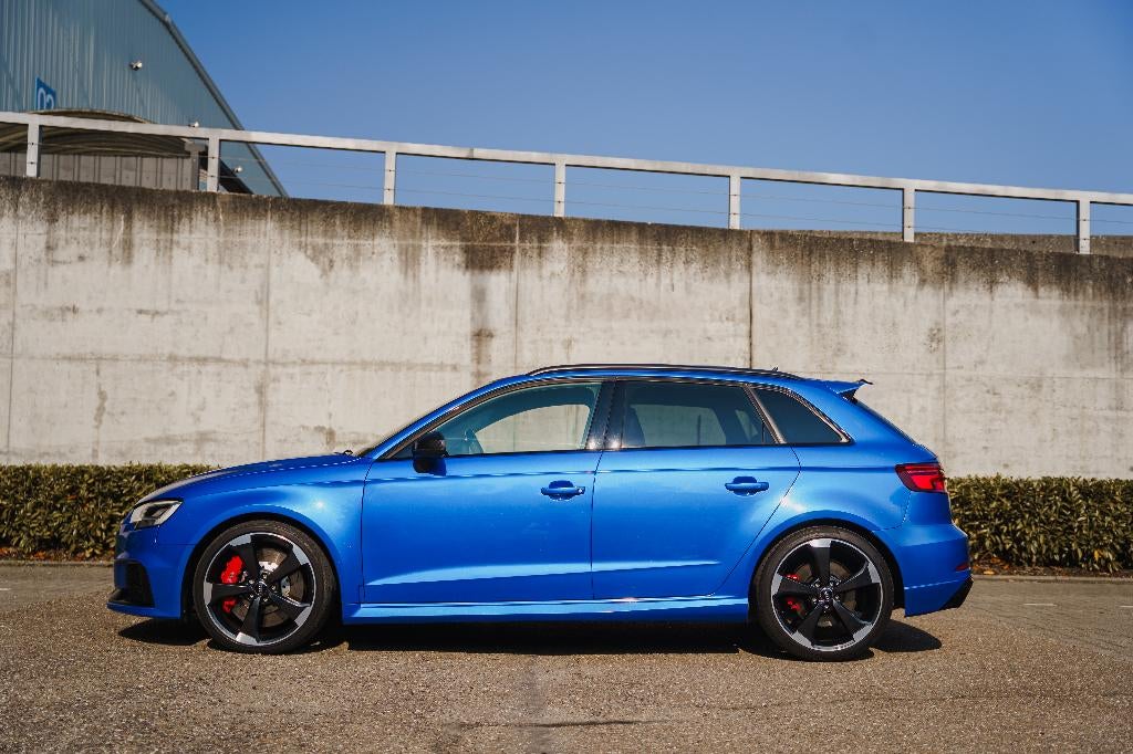 RS3 Sportback Ara Blue kristalle, Carbon, Pano dak, Auto's, Automaat, RS3, Blauw, Leder