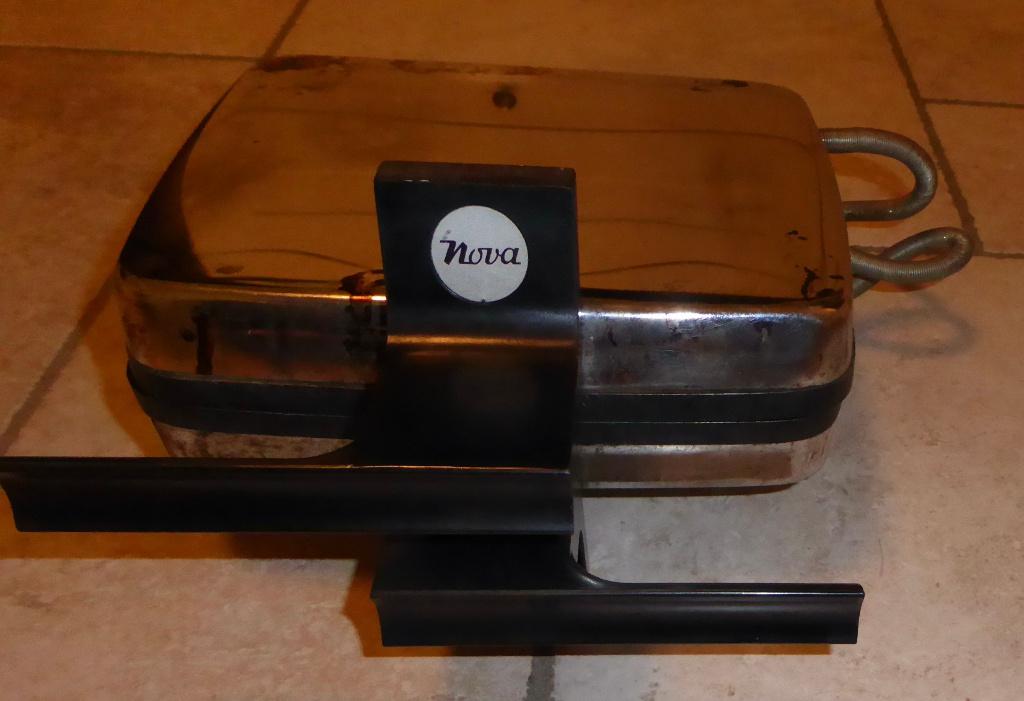 Zoek kabel voor wafelijzer " Nova ", Elektronische apparatuur, Ophalen