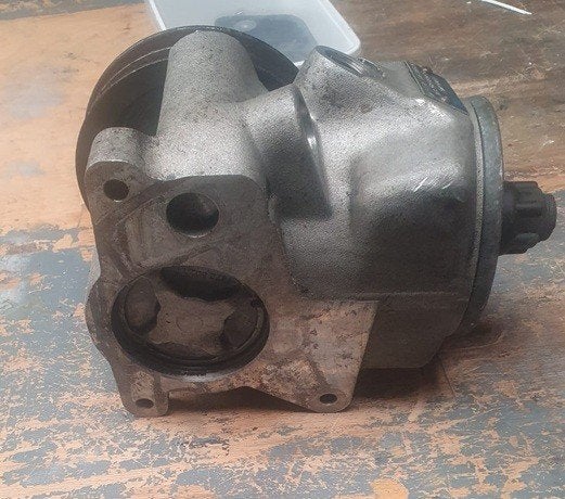 Stuurpomp Mercedes S-Klasse W140, Autos : Pièces & Accessoires, Commande, Mercedes-Benz, Pièces Oldtimer ou Ancêtre, Utilisé, Enlèvement ou Envoi