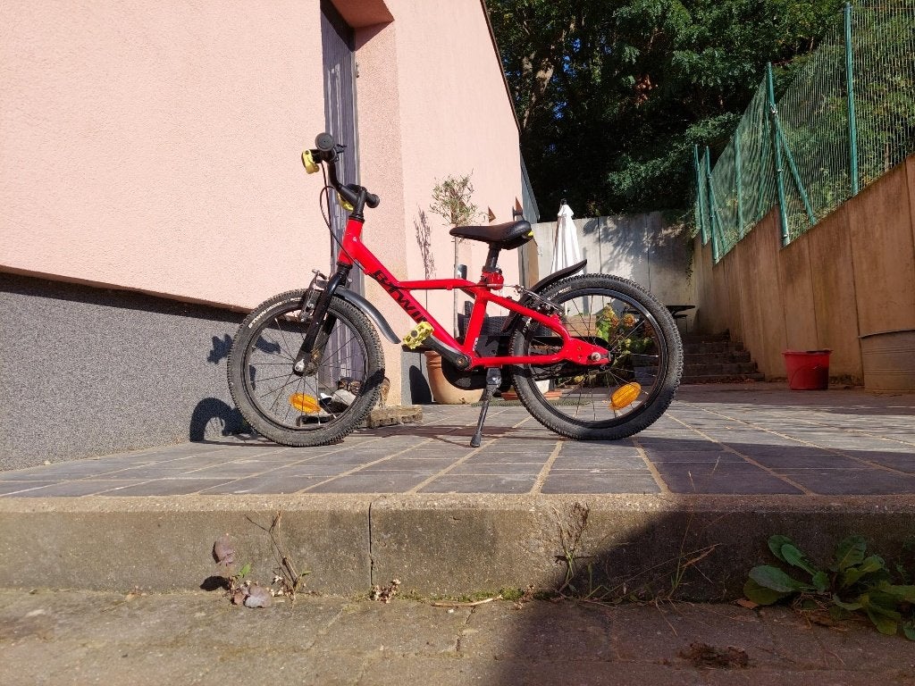 rode kinderfiets, Ophalen, Gebruikt, Btwin Decathlon