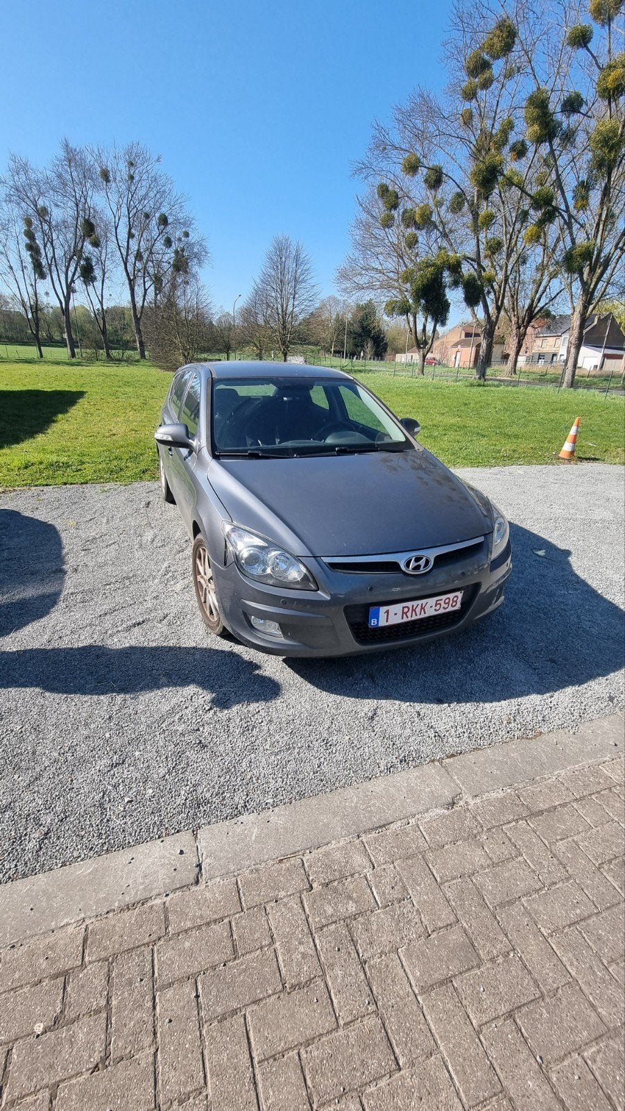 Bonjour, Je vend une hyunday i30 100.000km 0499337752, Particulier, Achat, I30
