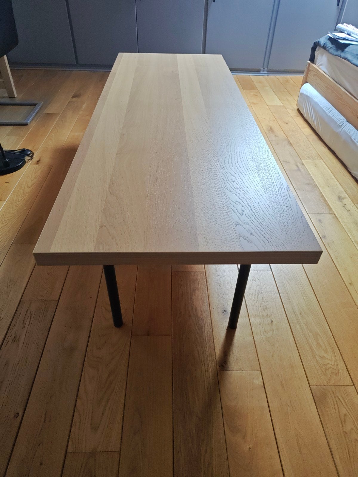 DHZ Tafel (voor licht gewicht alleen!) 180x60x40 gratis, Huis en Inrichting, Ophalen