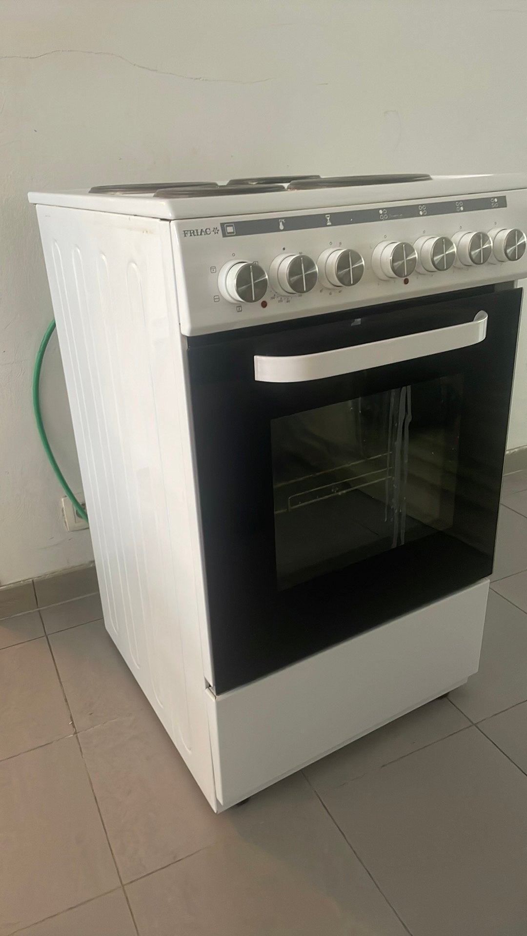 FRIAC Elektrisch Fornuis met Oven – Volledig Elektrisch, Elektronische apparatuur, Ophalen, Zo goed als nieuw, Elektrisch