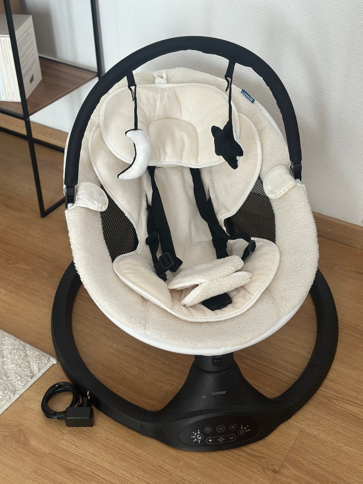 Elektrische babyschommel, Kinderen en Baby's, Ophalen, Zo goed als nieuw