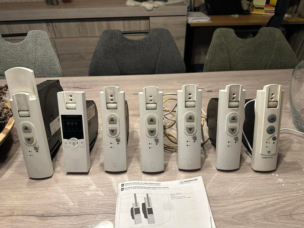 7 elektrische bandoprollers voor rolluiken (RolloTron), Ophalen, Zo goed als nieuw