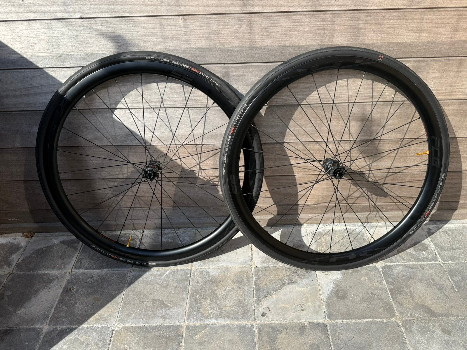TRC carbon wielen 35mm, Vélos & Vélomoteurs, Enlèvement, Comme neuf, Carbone