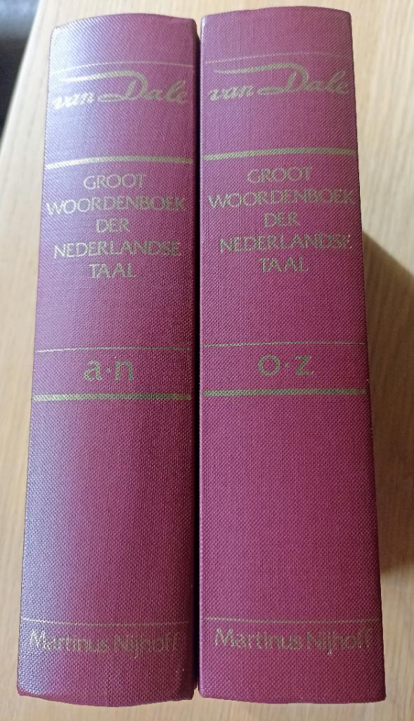 VAN DALE WOORDENBOEK, Enlèvement ou Envoi, Néerlandais, Comme neuf, Martinus Nijhoff