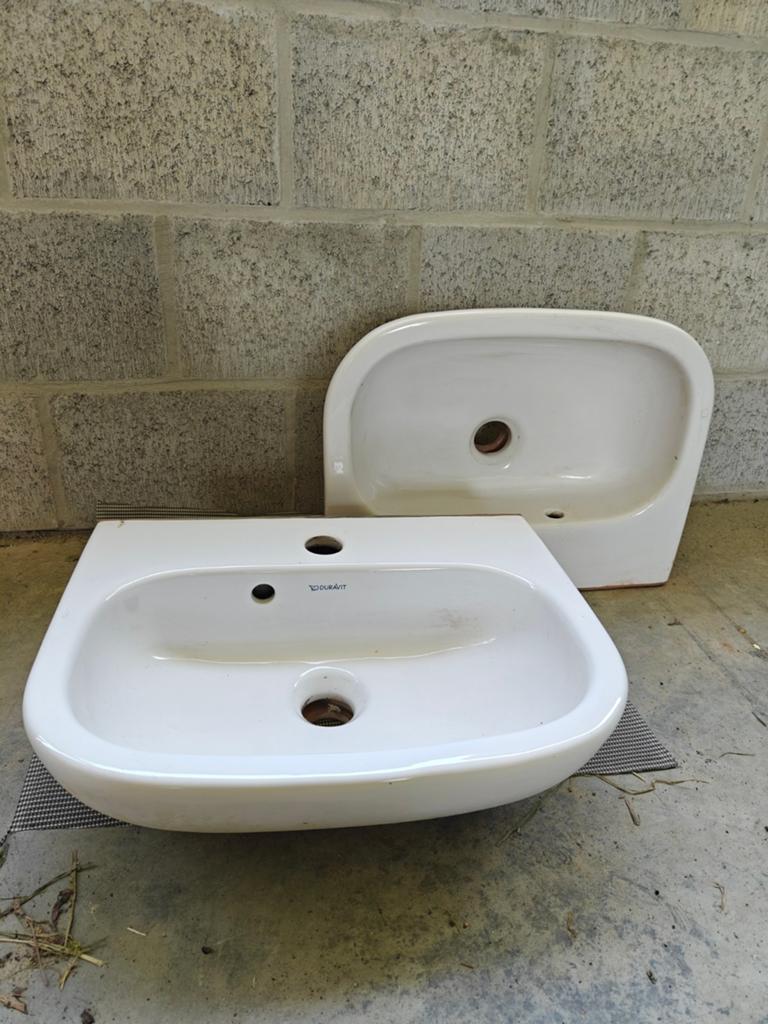 Lavabo Duravit, Enlèvement