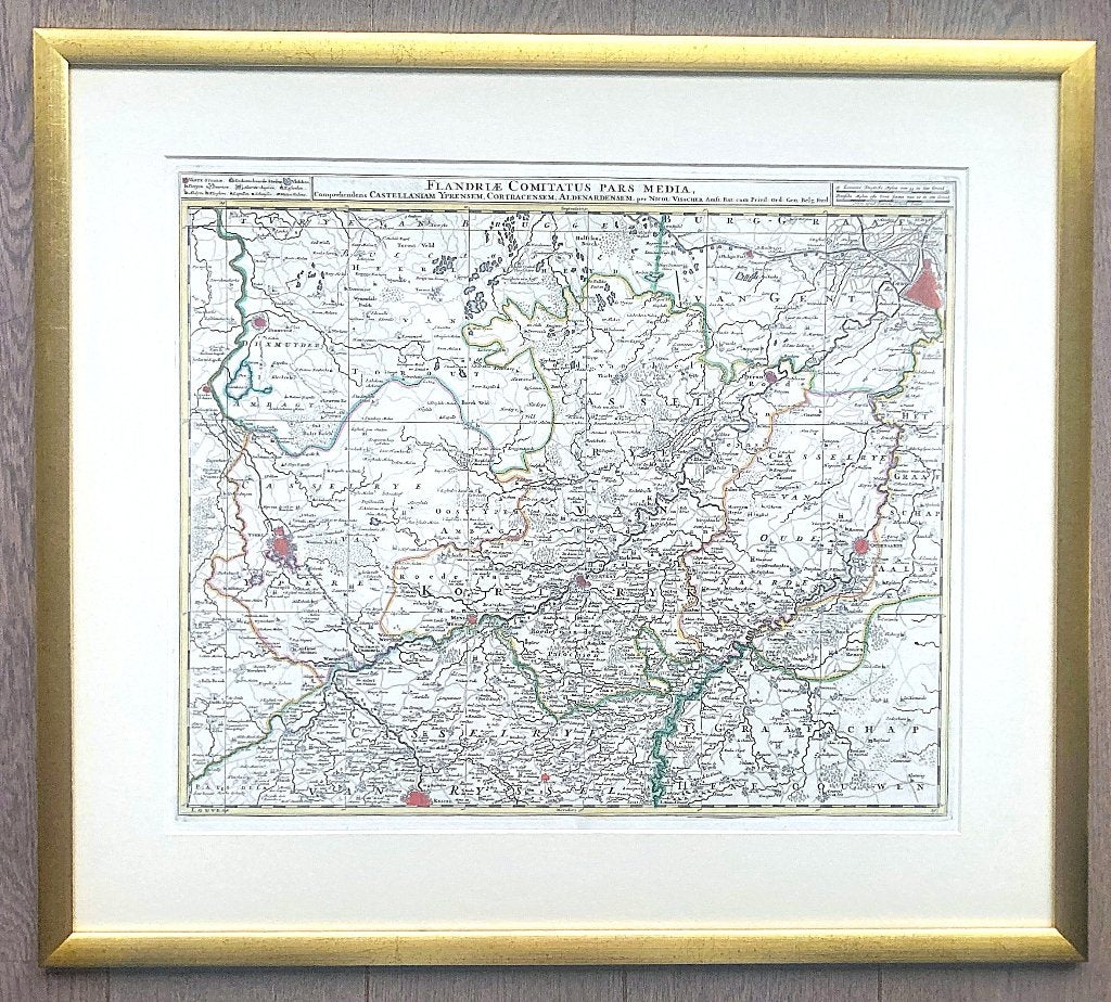 Perfect ingelijste antieke kaart Vlaanderen 1702 Visscher, Antiek en Kunst, Kunst | Etsen en Gravures, Ophalen, 68 cm, Cartografie