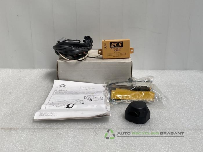 Kit câble crochet de traction d'un Citroen C4 Aircross, Autos : Pièces & Accessoires, Autres pièces automobiles, Neuf, -, 3 mois de garantie