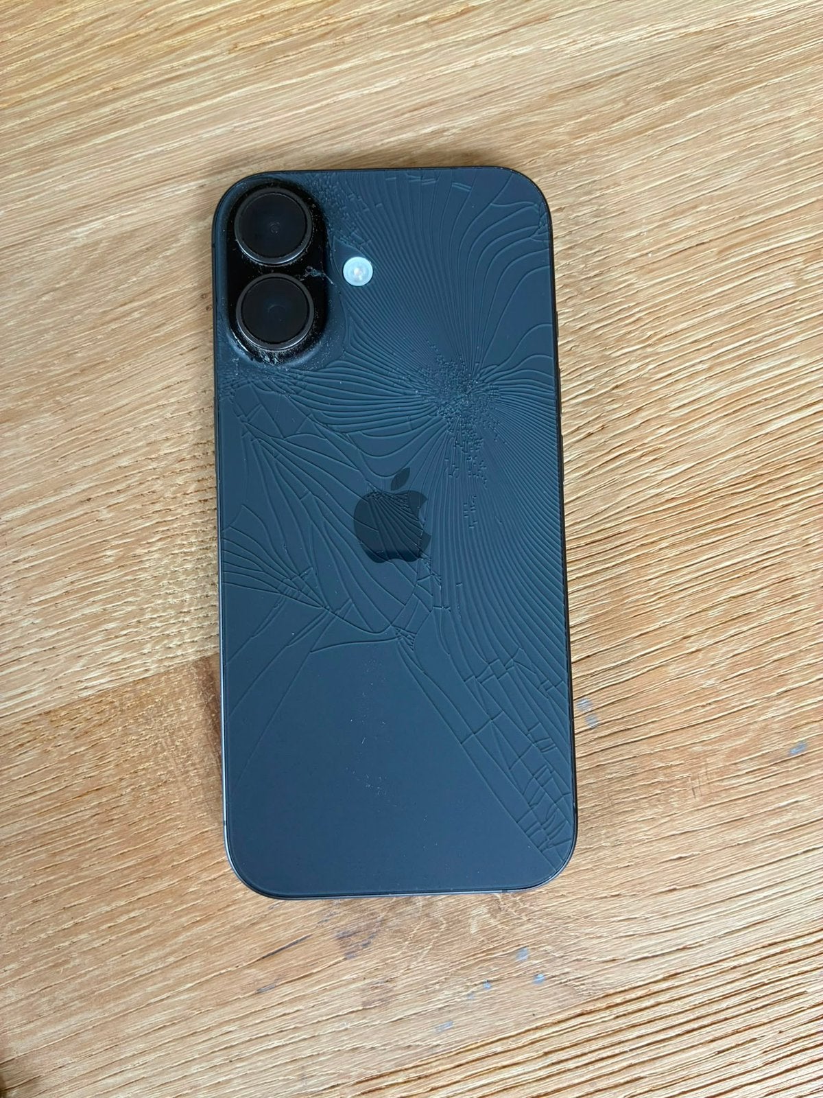 Iphone 17, Enlèvement, Comme neuf