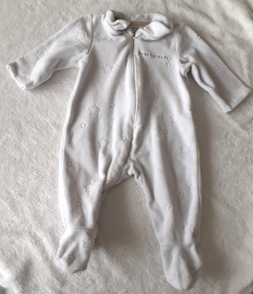 Baby pyjama wit met sterren Obaïbi 59, Kinderen en Baby's, Ophalen of Verzenden, Nieuw, Jongetje of Meisje, Nacht- of Onderkleding