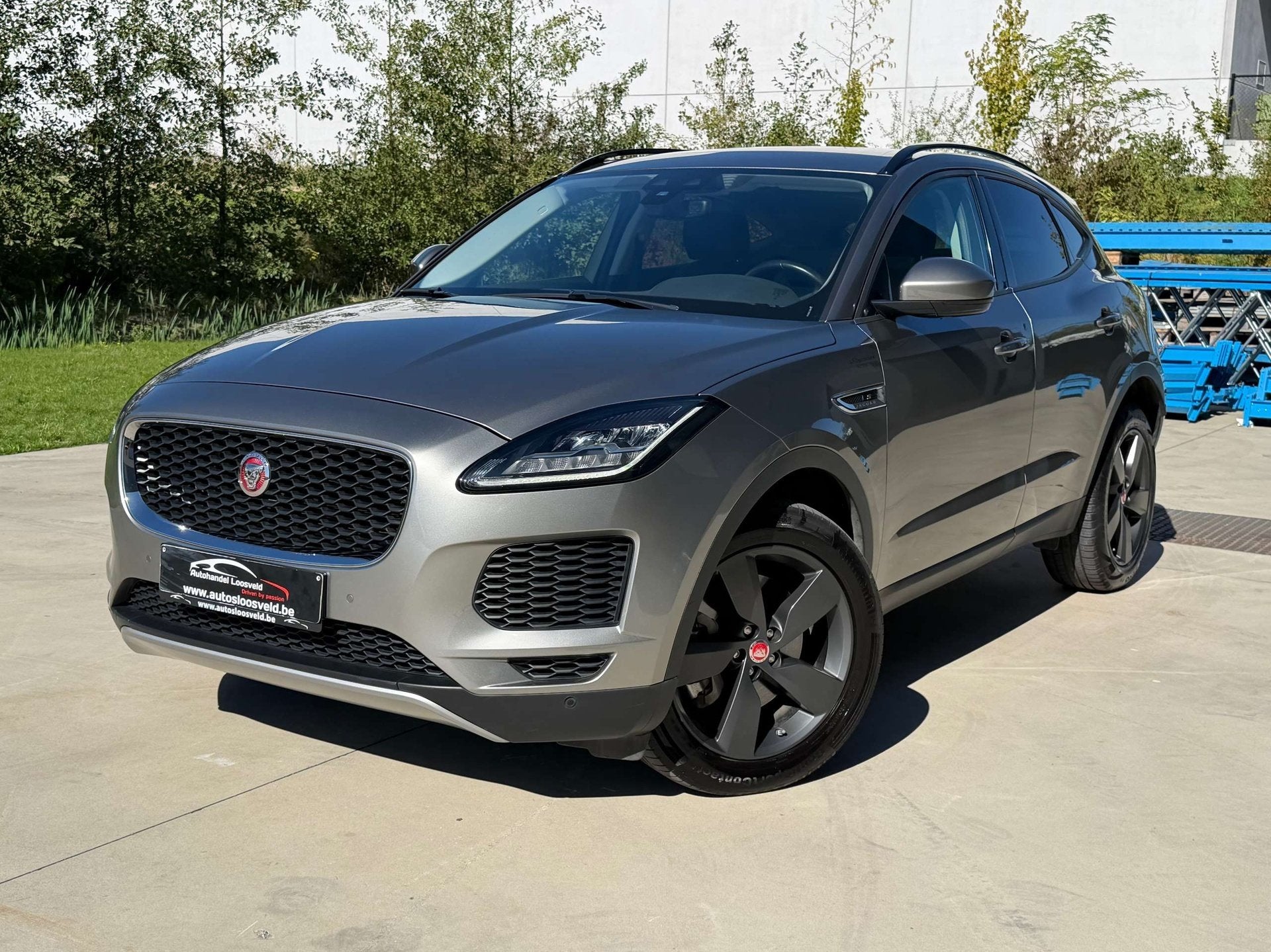 Jaguar E-Pace 2.0 T AWD S Euro 6d/ PANO/ CARPLAY/ LEDER/ CAM, Auto's, Automaat, Gebruikt, Bedrijf, 5 zetels