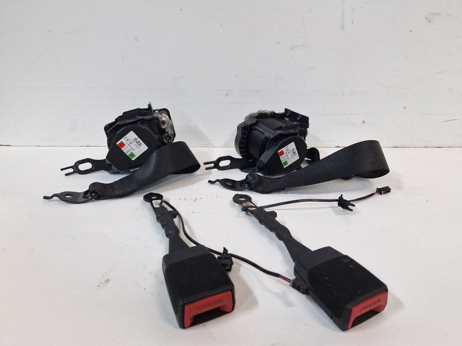 GORDELSPANNER BMW 3 serie (G20) (72117496263|72117496279), Auto-onderdelen, Interieur en Bekleding, Gebruikt, BMW, Petuelring 130
80809  München, DE