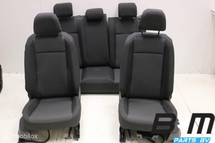 Stoffen interieur VW T-Roc stoelverwarming 52696 km oud ., Gebruikt