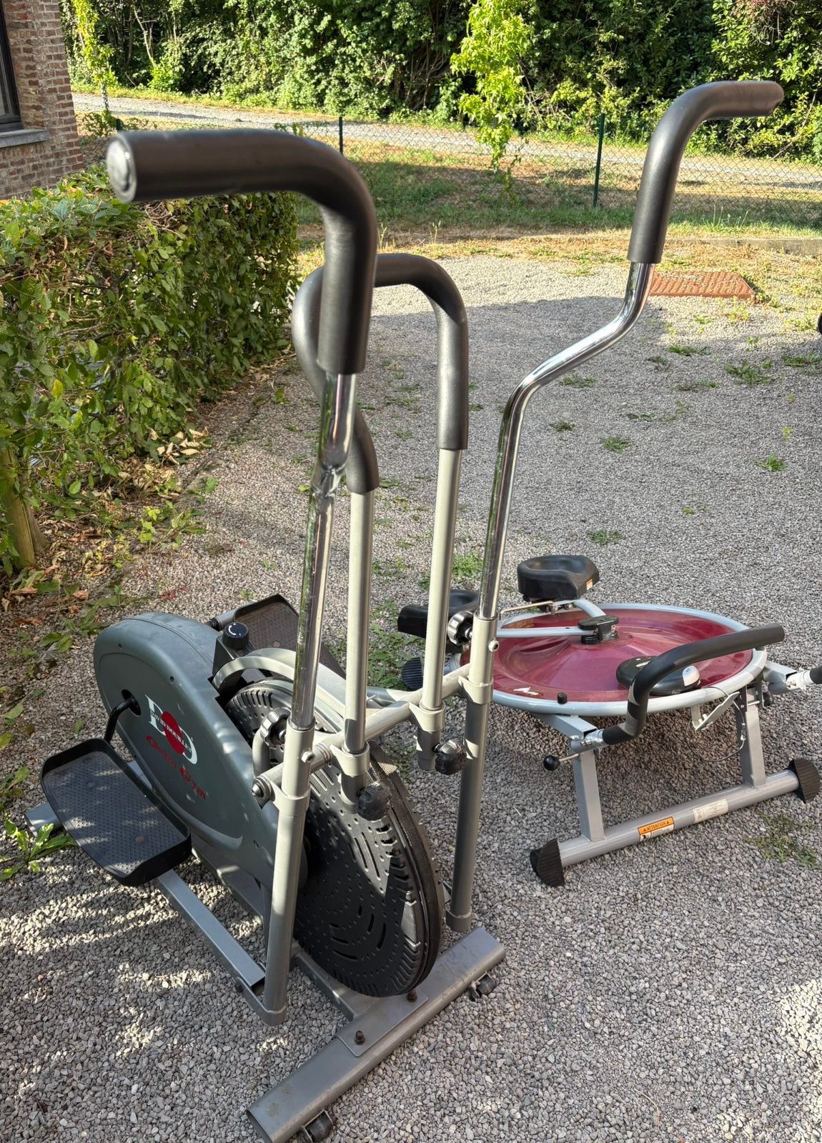 Lot de 2 appareils de fitness, Sports & Fitness, Enlèvement, Utilisé, Abdominaux, Autres types