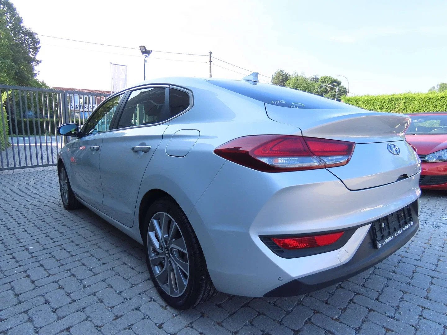 Hyundai i30 i30 Fastback 1.4 T-GDi Shine DCT (bj 2018), Automaat, 4 cilinders, Bedrijf, 140 pk