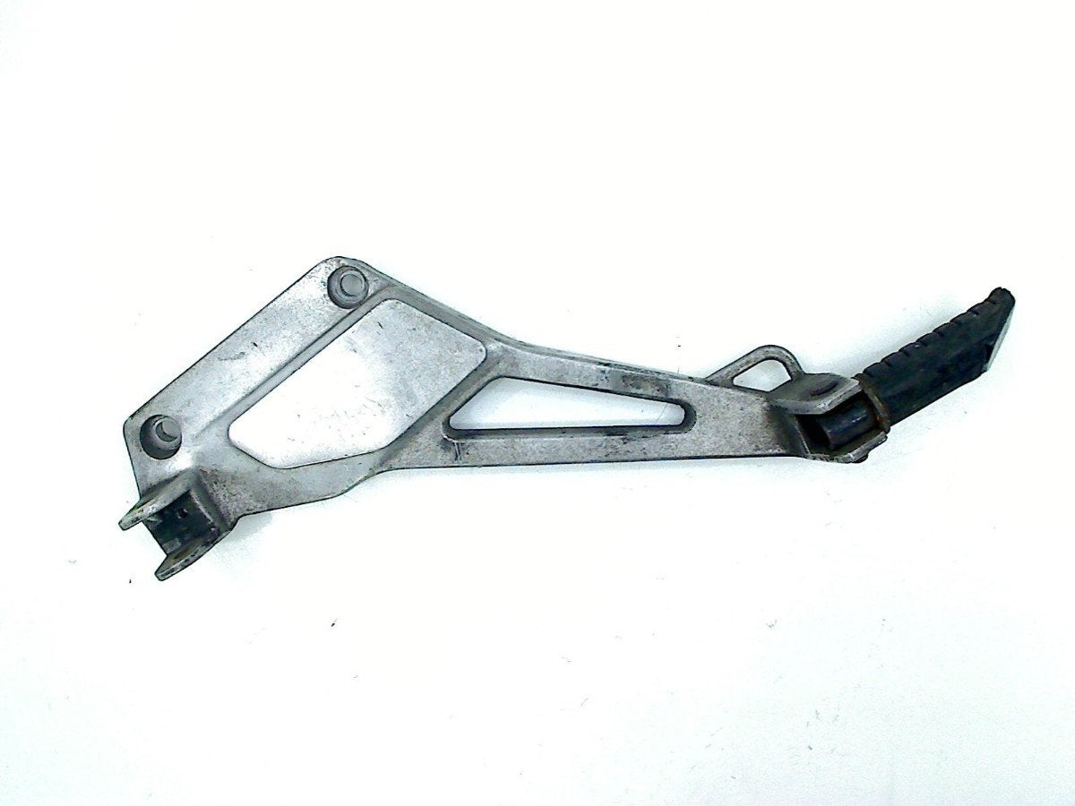 REPOSE PIEDS AVANT GAUCHE CB 500 1993-1996 (CB500 R-T), Dhr. S. di Majo, Utilisé, Info@cama-motorparts.nl, P.J. Troelstraweg 8 8
3144 CX  MAASSLUIS, NL