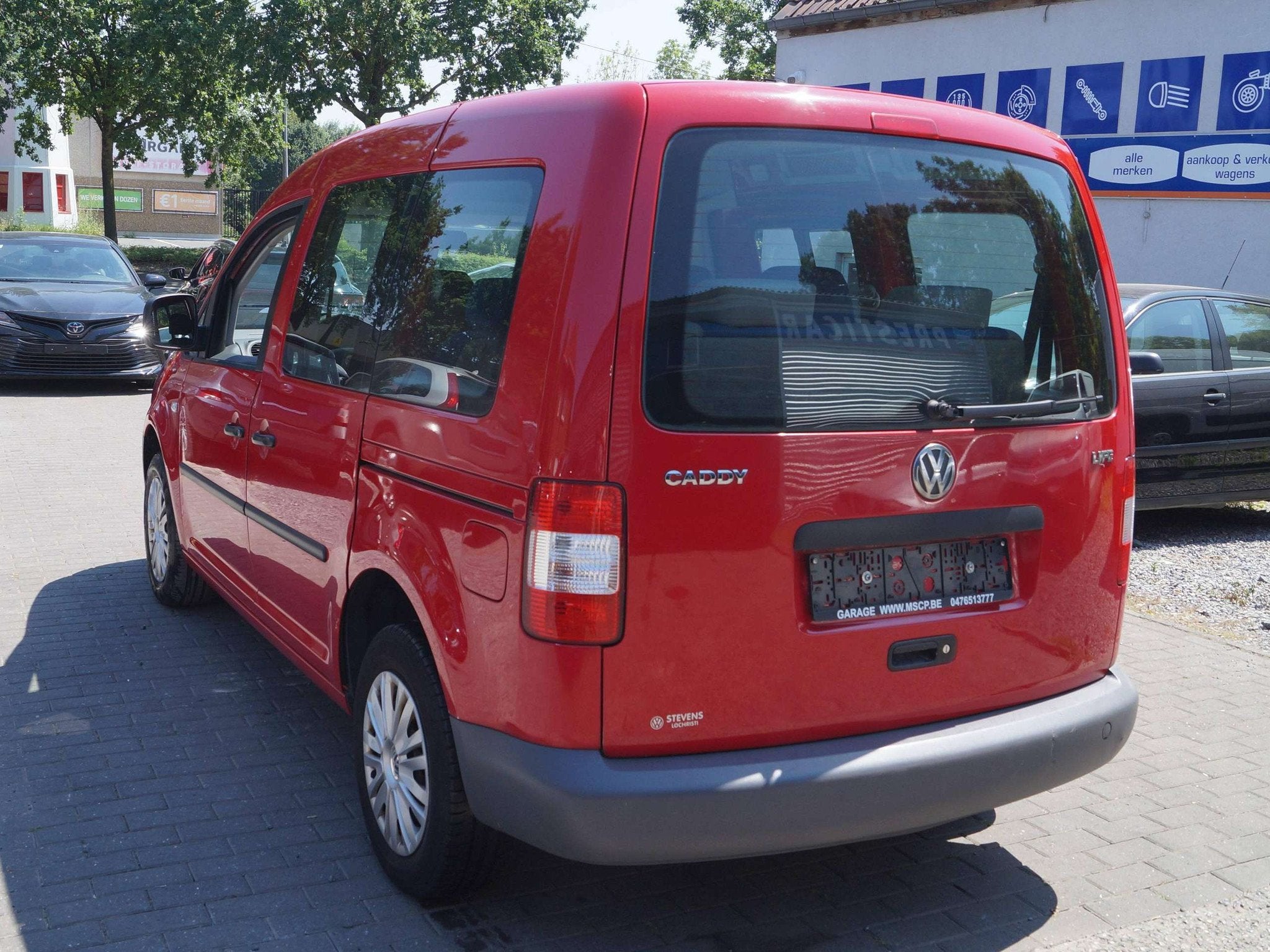 Volkswagen Caddy Caddy People 1.4i 7pl., Rouge, Autres modèles, Achat, https://public.car-pass.be/vhr/7e007e22-cfa9-4bbf-9abe-9b796e09b71a