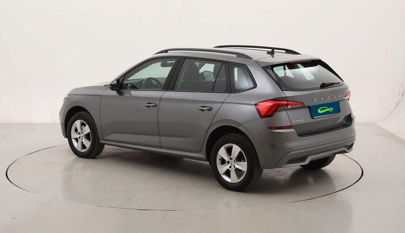 Skoda Kamiq 1.0 tsi evo 110 ch bvm6 ambition 110, Auto's, Gebruikt, 1165 kg, Overige bekleding, Parkeersensor