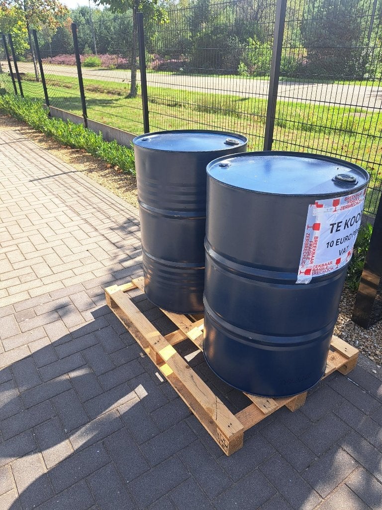 Olievaten 200lt beschikbaar (leeg), Enlèvement, Utilisé, Fer